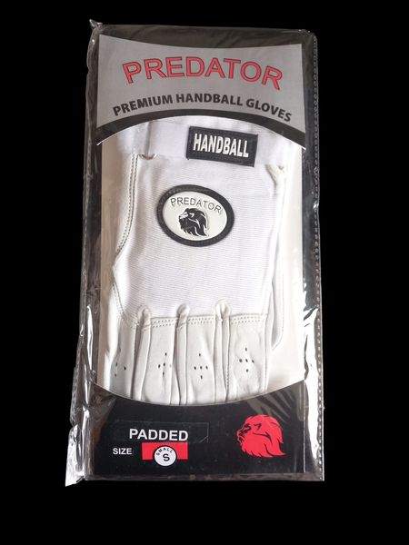 Predator padded gloves